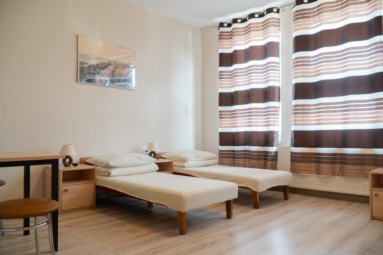 Noclegi Elan Лодзь Экстерьер фото