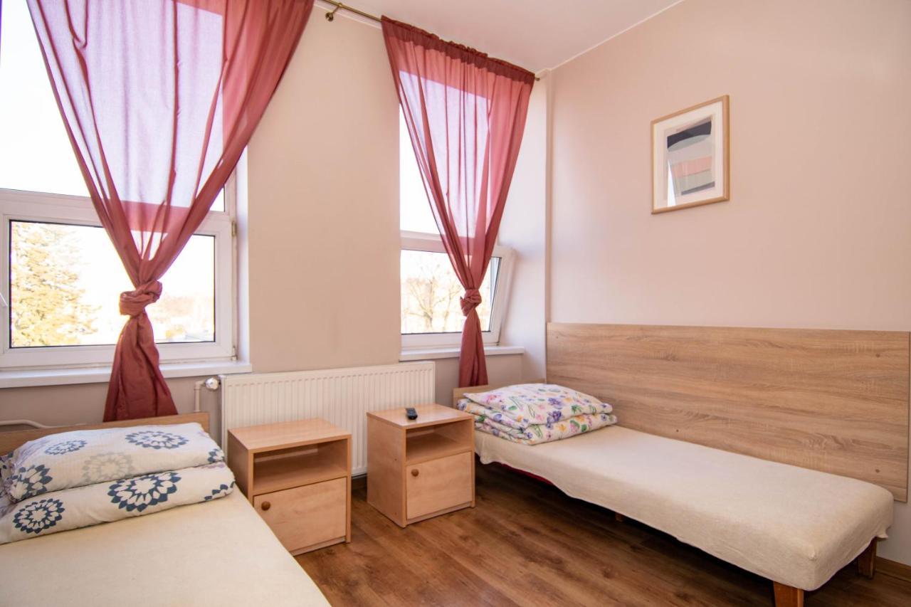 Noclegi Elan Лодзь Экстерьер фото